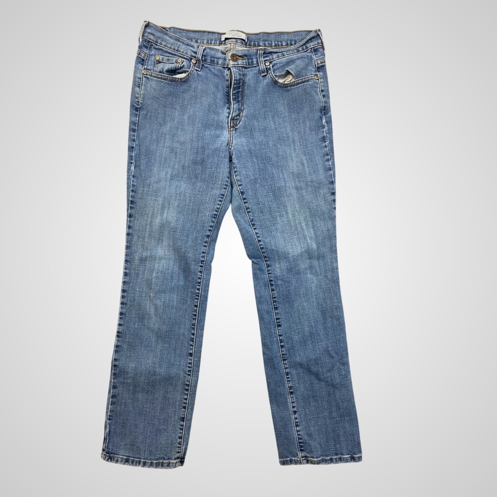 Levis Women 10 Short Medium Wash Straight‎ Leg Blue Denim Jeans 4100047508